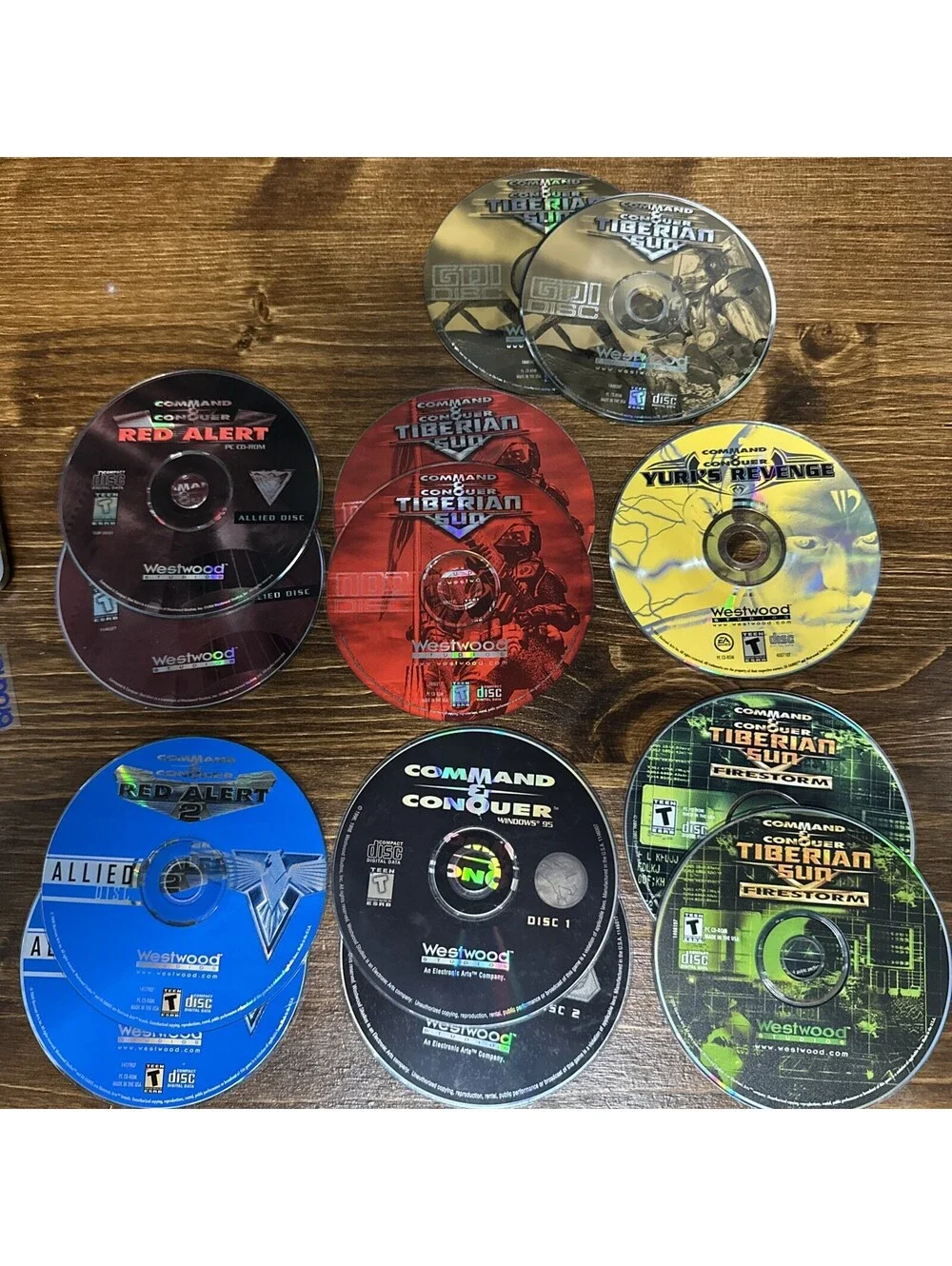 Command and Conquer Lot of 13 Disc with Red Alert 1-2 Firestorm Tiberian Sun PC
